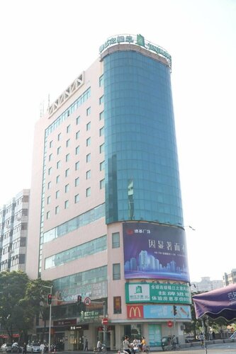 Jinjiang Inn Dongguan Humen Huanghe River Fashion Market