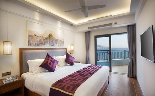 Гостиница Tianze Beach Resort Sanya в Санье