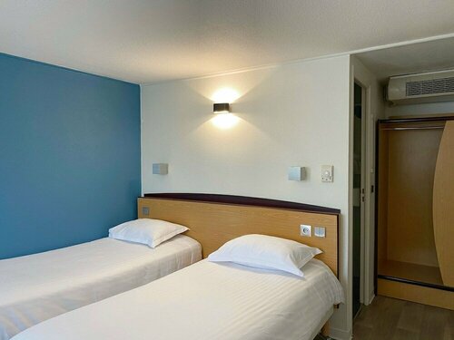 Гостиница Kyriad Direct Roanne в Роане
