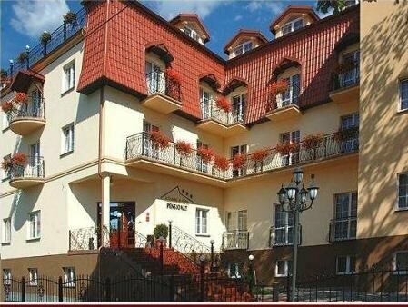 Гостиница Hotel Adam& x26; SPA в Кудова-Здруй