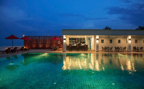 Chom View Hotel