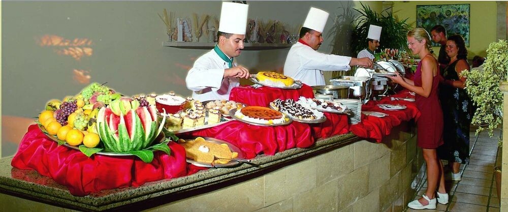 Sea Garden Hotel - 4