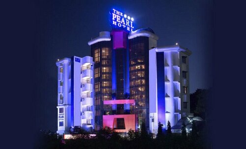 The Pearl Hotel, Kolkata