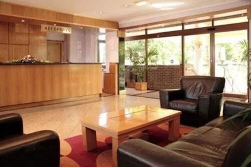 Гостиница Parkside International Hotel в Рединге