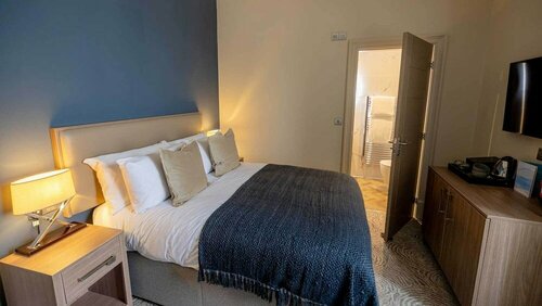 Гостиница Brisbane House Hotel в Ларгсе