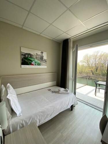 Гостиница Best Quality Hotel La Darsena в Монкальери