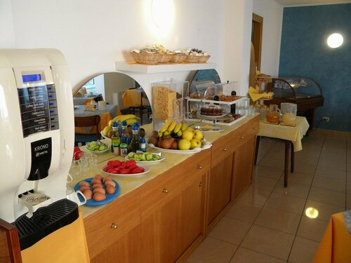 Гостиница Hotel Eliani в Градо