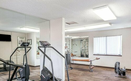 Гостиница Days Inn & Suites by Wyndham Sunnyvale в Саннивейле