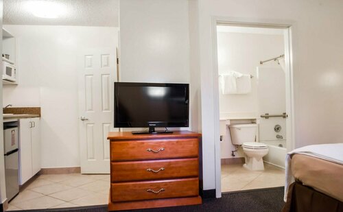 Гостиница Tampa Bay Extended Stay Hotel в Клируотере