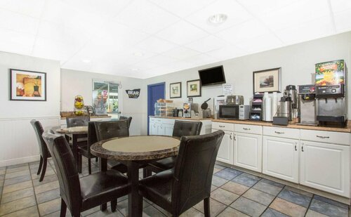 Гостиница Travelodge by Wyndham Yuba City в Юба Сити