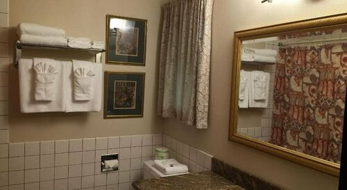 Гостиница Port Angeles Inn в Порт Анжелес