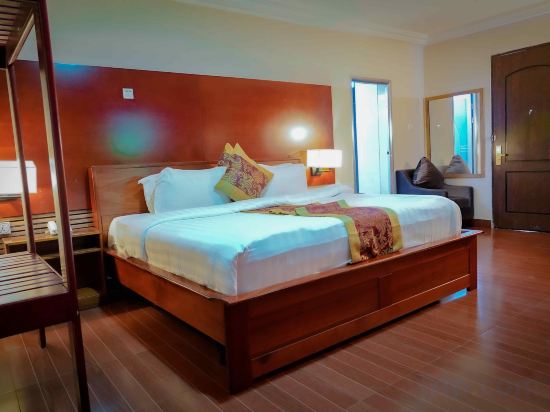 Фото Tyco City Hotel