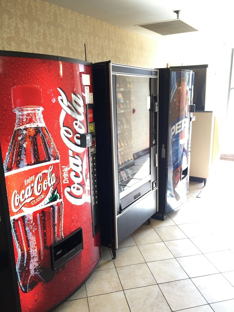 Фото Country Inn & Suites by Radisson, Atlanta Downtown South at Turner Field, Ga