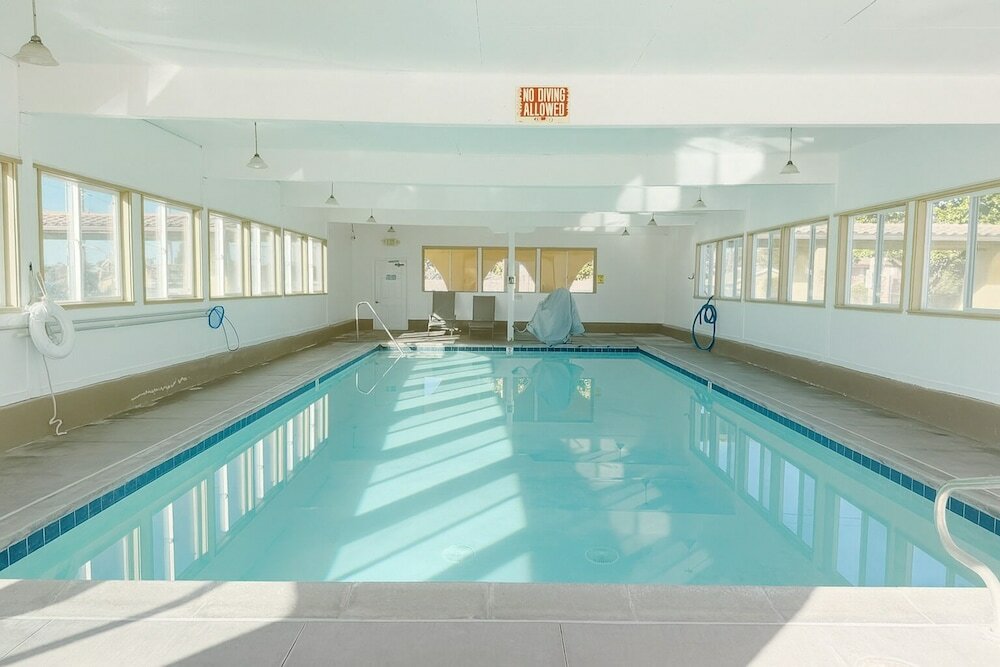 Фото El Castell Motel