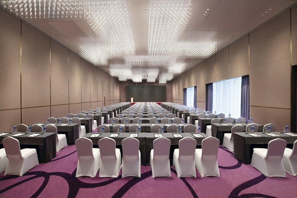 Фото Crowne Plaza Dalian Xinghai