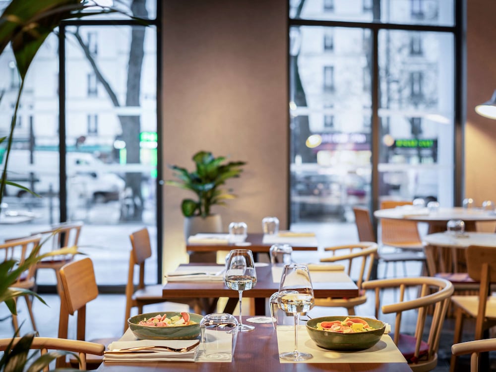 Фото Novotel Paris 20 Belleville