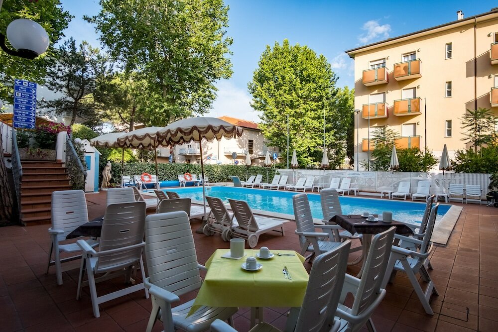 Фото Hotel Villa dei Fiori