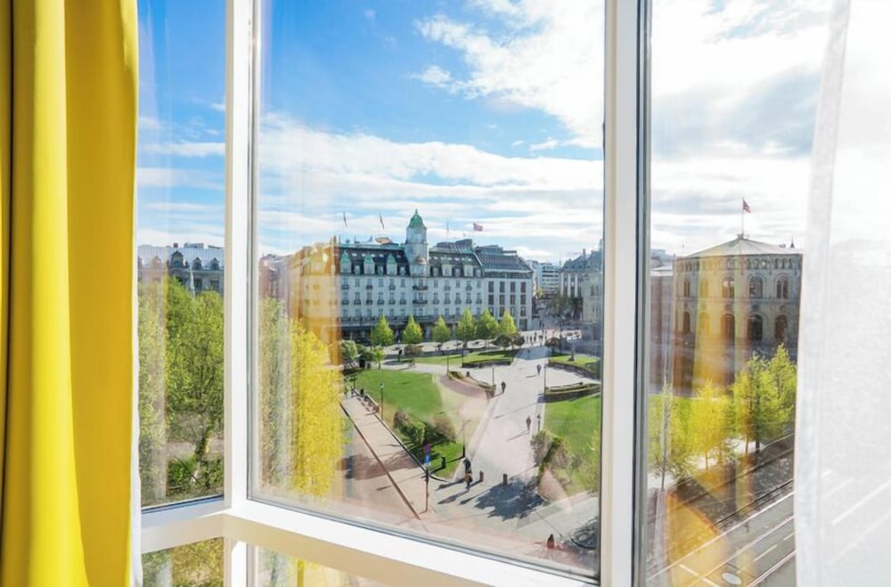 Фото Thon Hotel Cecil