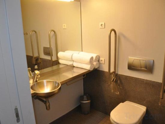 Фото Centre Esplai Hostel