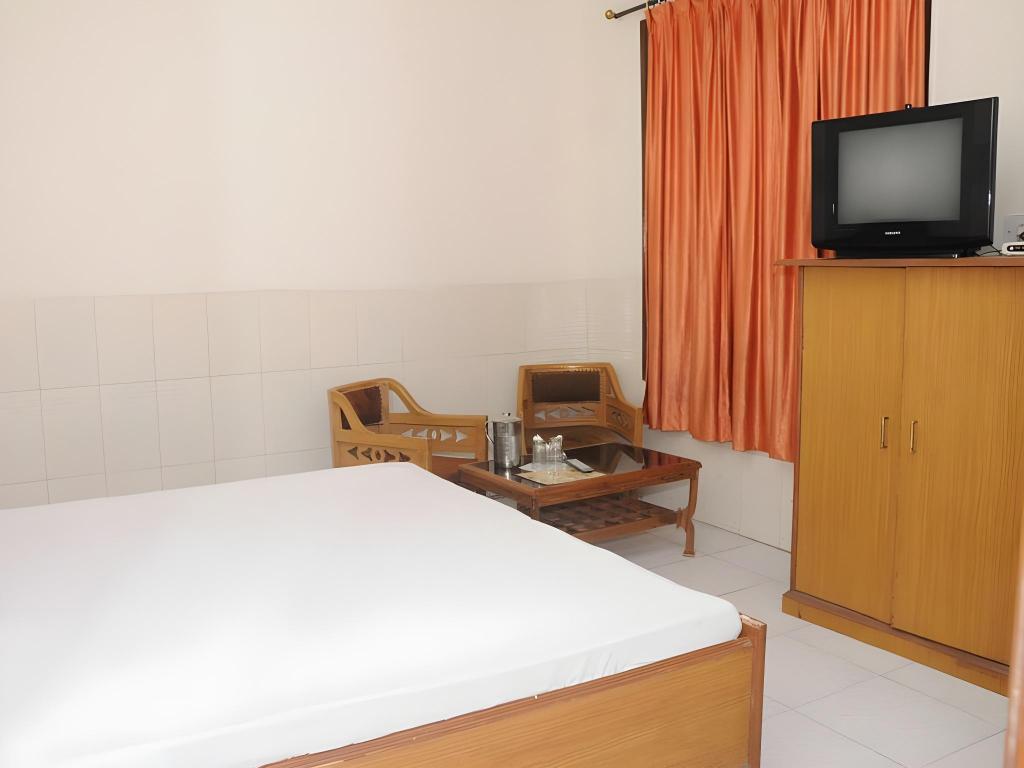 Фото Hotel Surya Palace