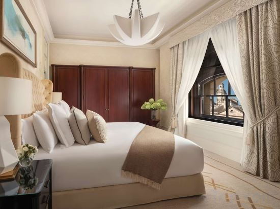 Фото Raffles London at The Owo