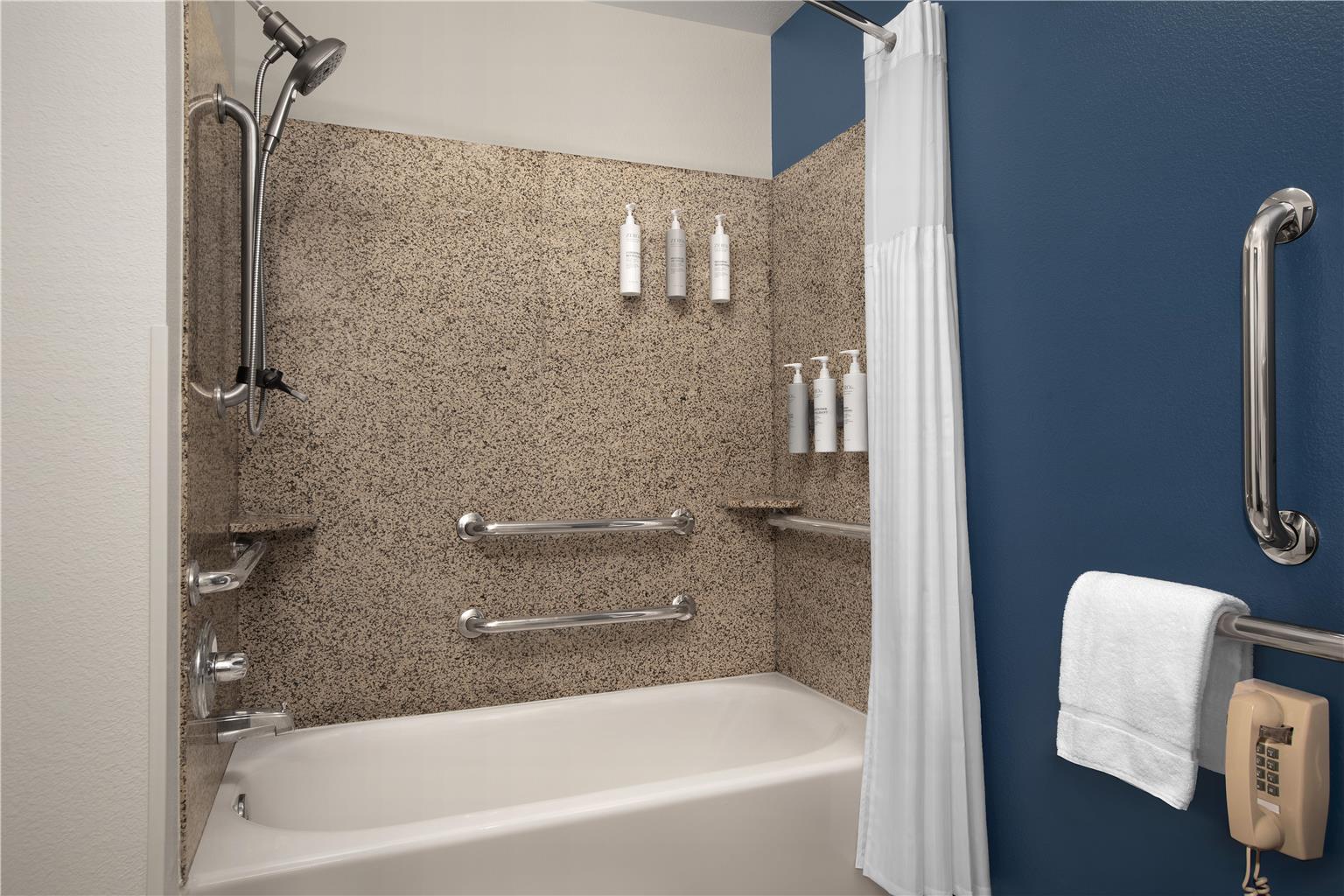 Фото Country Inn & Suites by Radisson, Washington at Meadowlands, Pa
