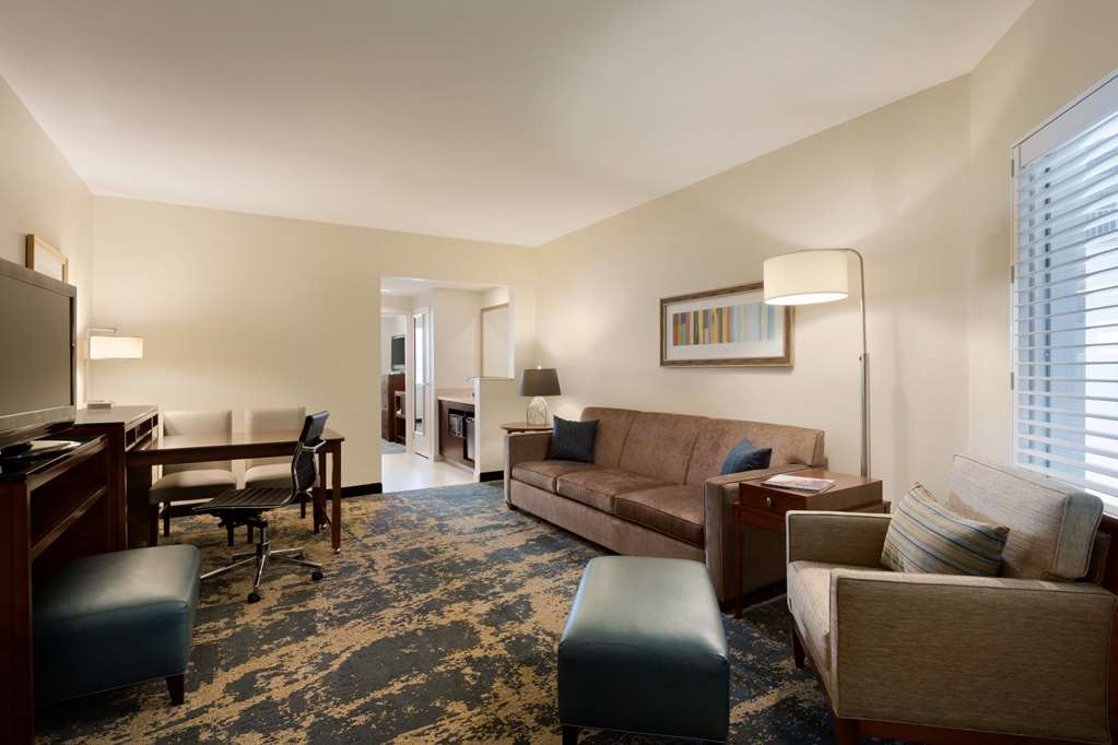 Фото Embassy Suites Denver-Downtown/Convention Center