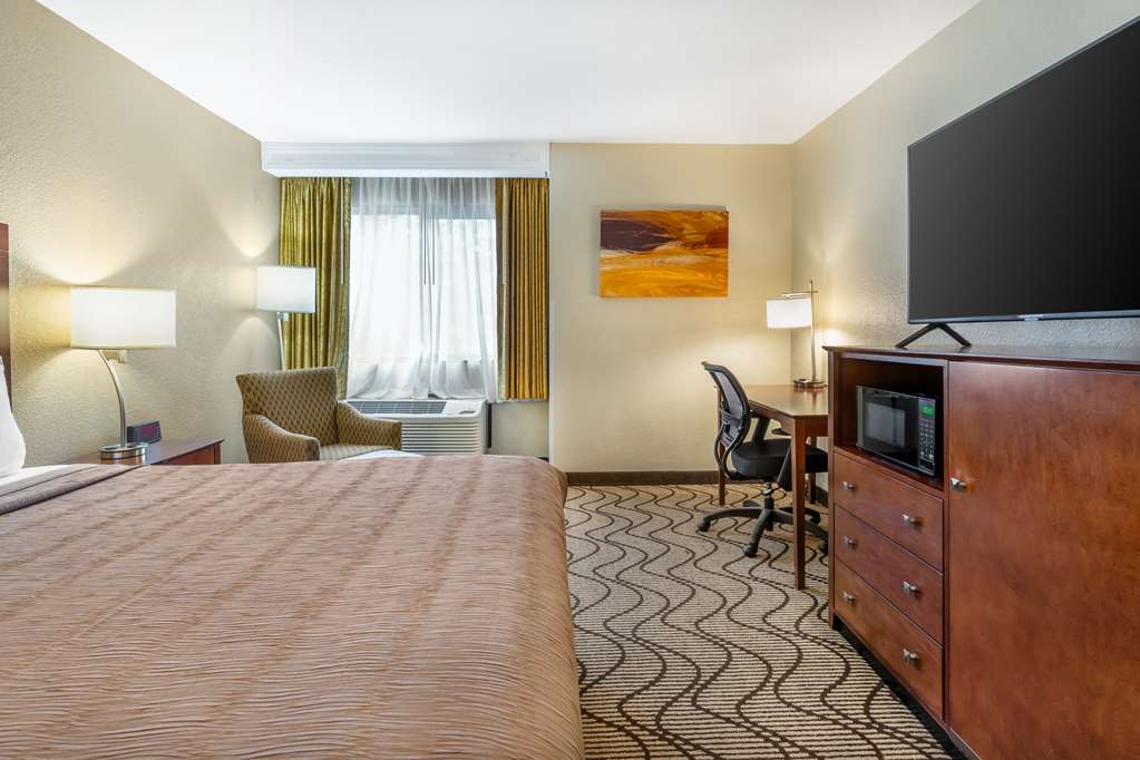 Фото Best Western John Muir Inn