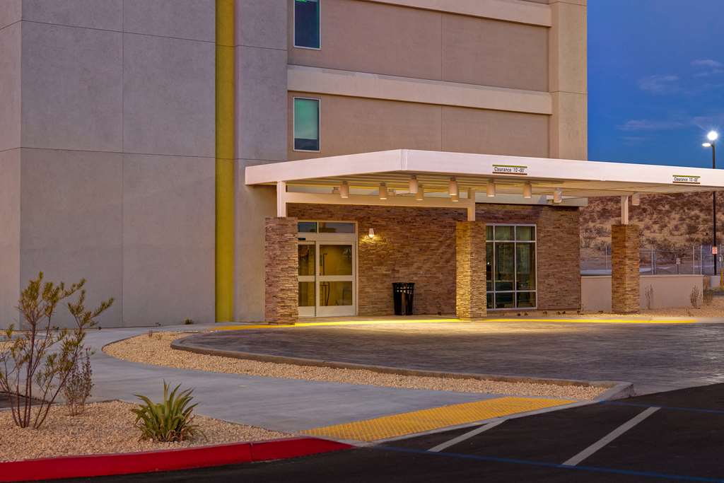 Фото Home2 Suites by Hilton Barstow