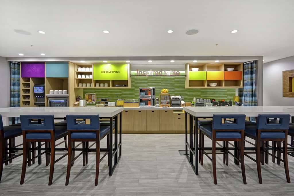 Фото Home2 Suites by Hilton Grand Rapids North