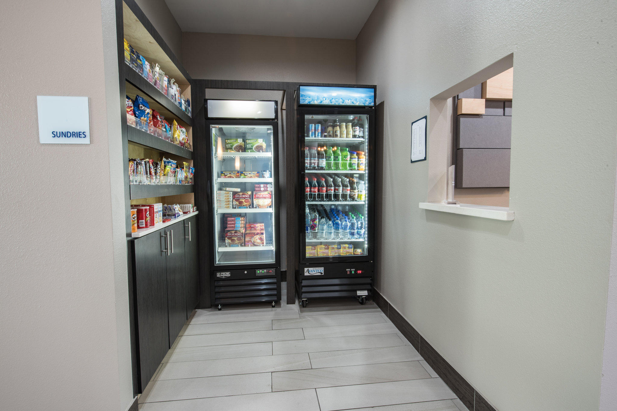 Фото Holiday Inn Express & Suites Houston - Hobby Airport Area, an Ihg Hotel