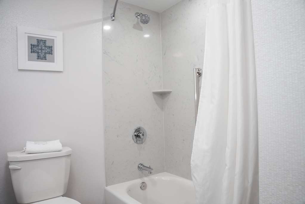 Фото Hampton Inn & Suites Fairfield
