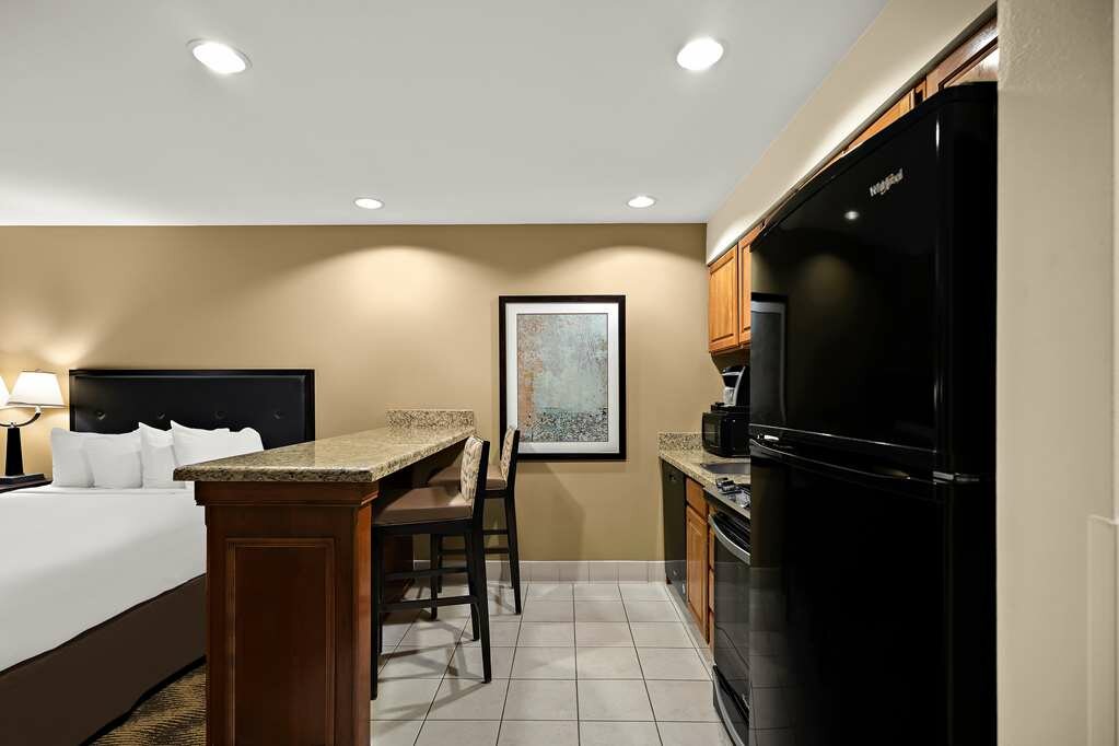 Фото Best Western Plus Gold Country Inn