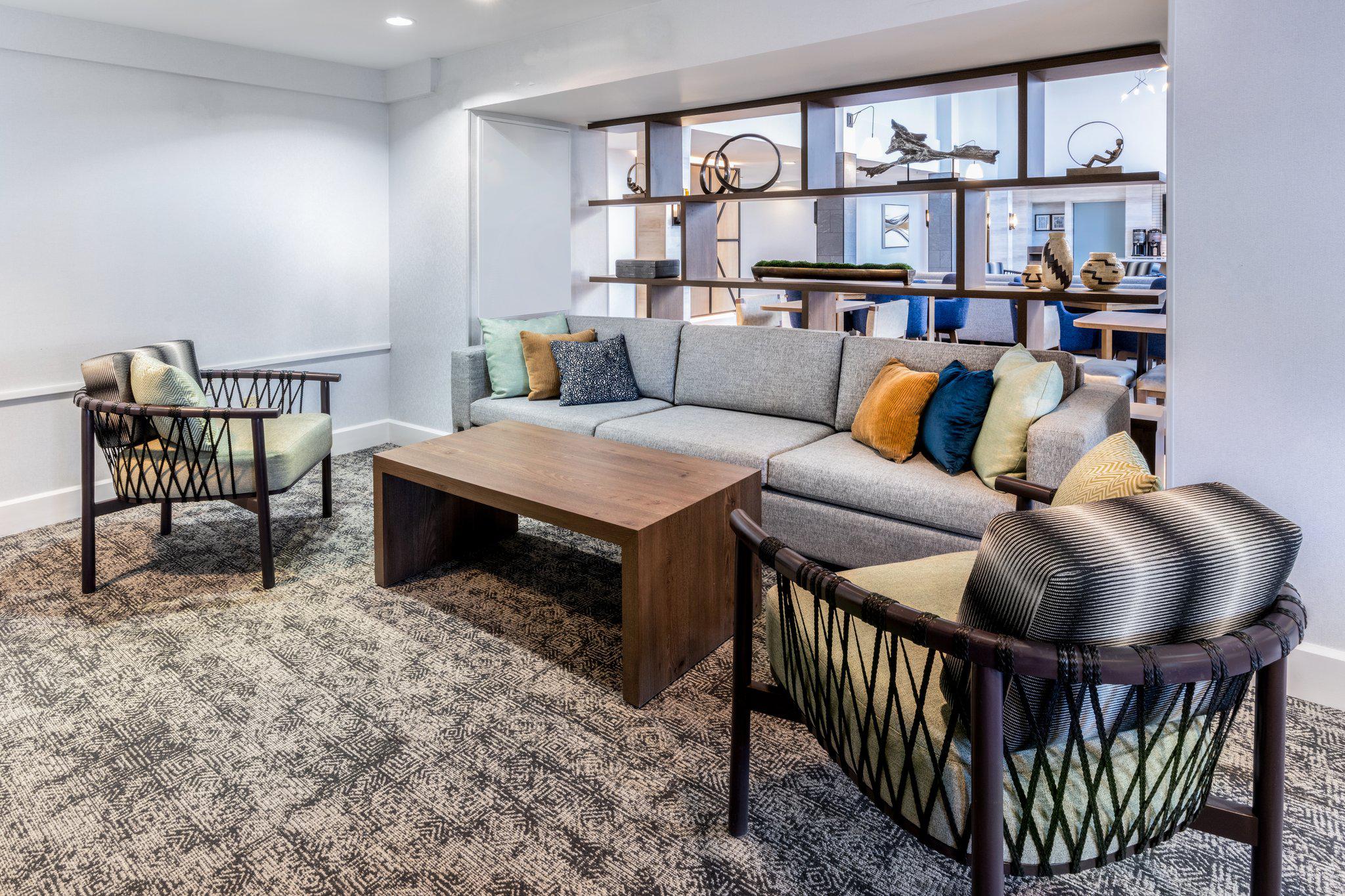 Фото Staybridge Suites Denver - Cherry Creek, an Ihg Hotel