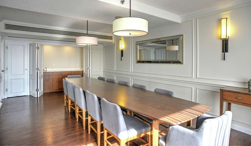 Фото DoubleTree by Hilton Hotel London Ontario
