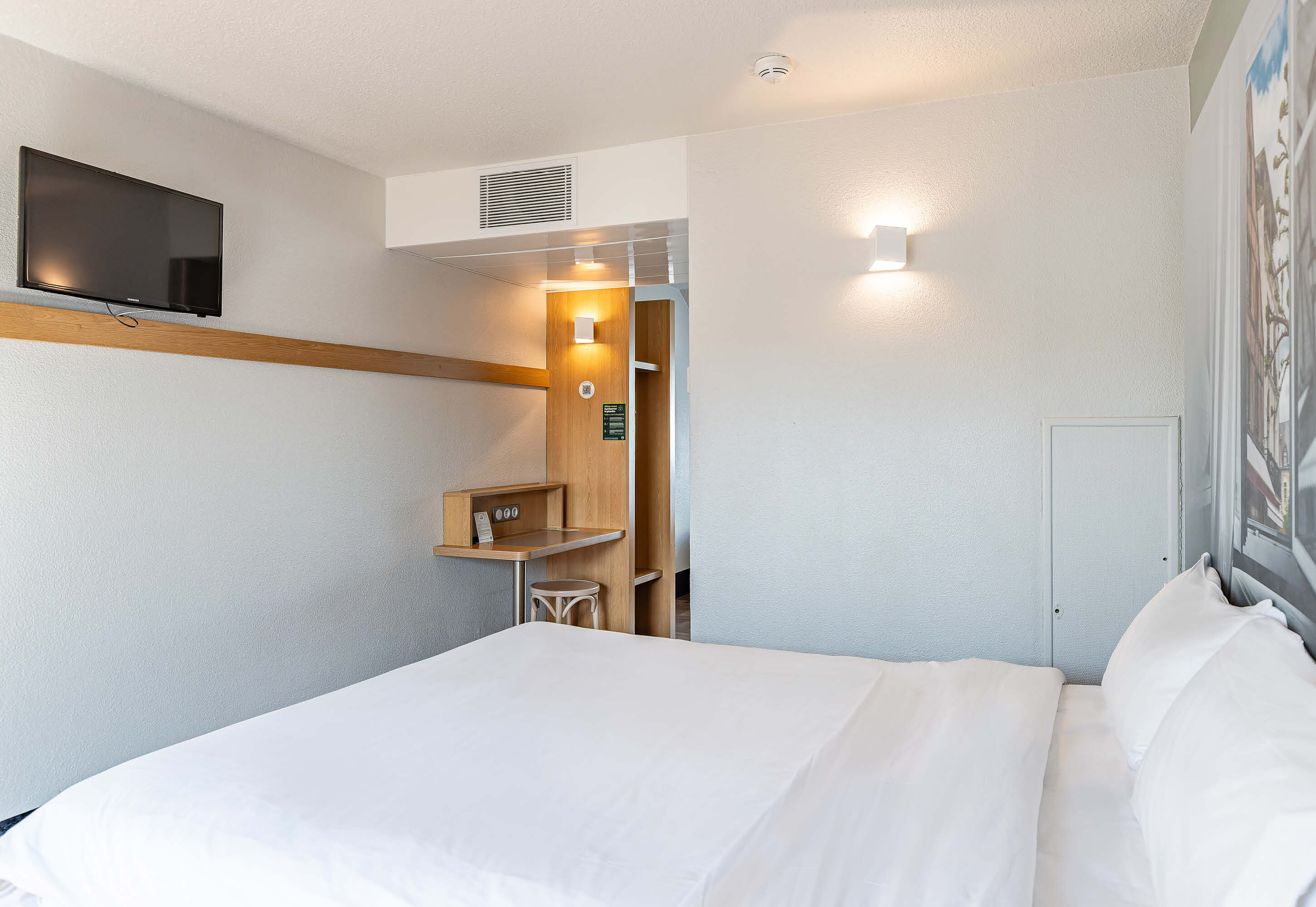 Фото B&b Hotel Tours Parc Expo St Avertin