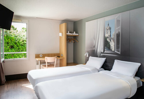 Гостиница B&b Hotel Saint-Quentin в Сен-Кантене