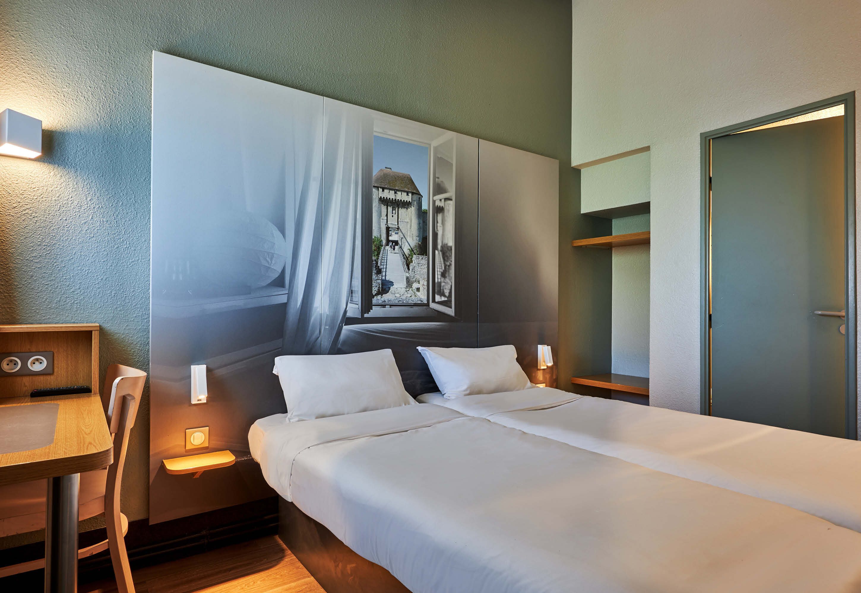 Фото B&b Hotel Caen Sud