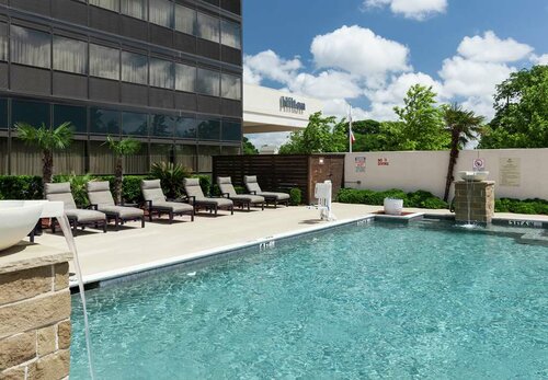 Гостиница Hilton Waco в Лейси-Лейквью