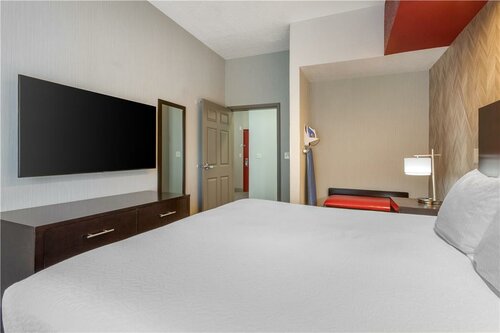 Гостиница Best Western Plus Gallup Inn and Suites в Гэллапе