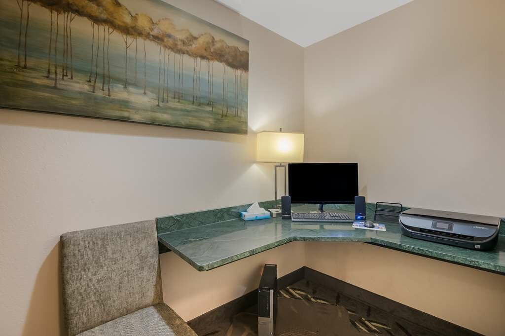 Фото Best Western Cottage Grove Inn