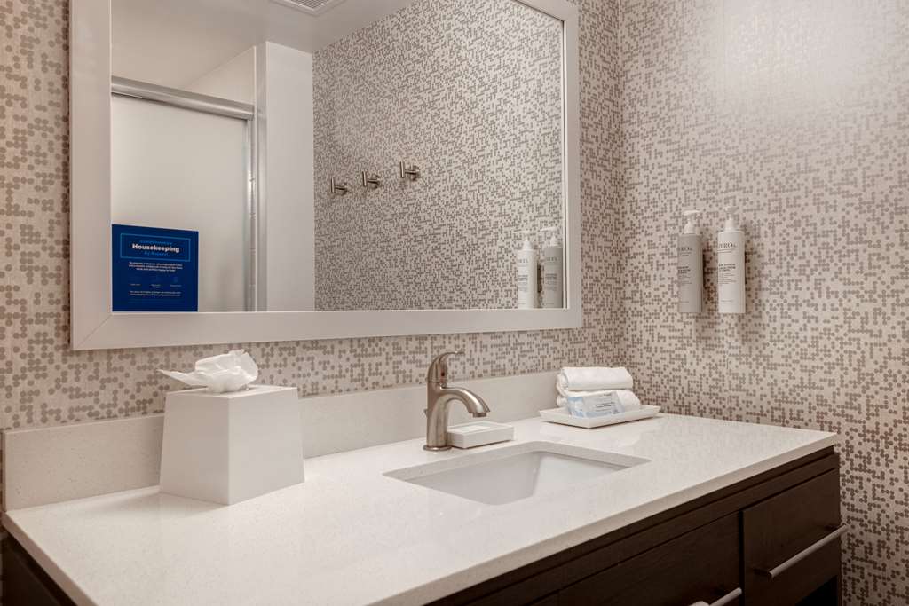 Фото Home2 Suites by Hilton Las Vegas Northwest