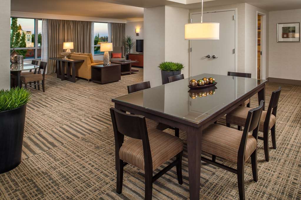Фото Hilton Vancouver Washington