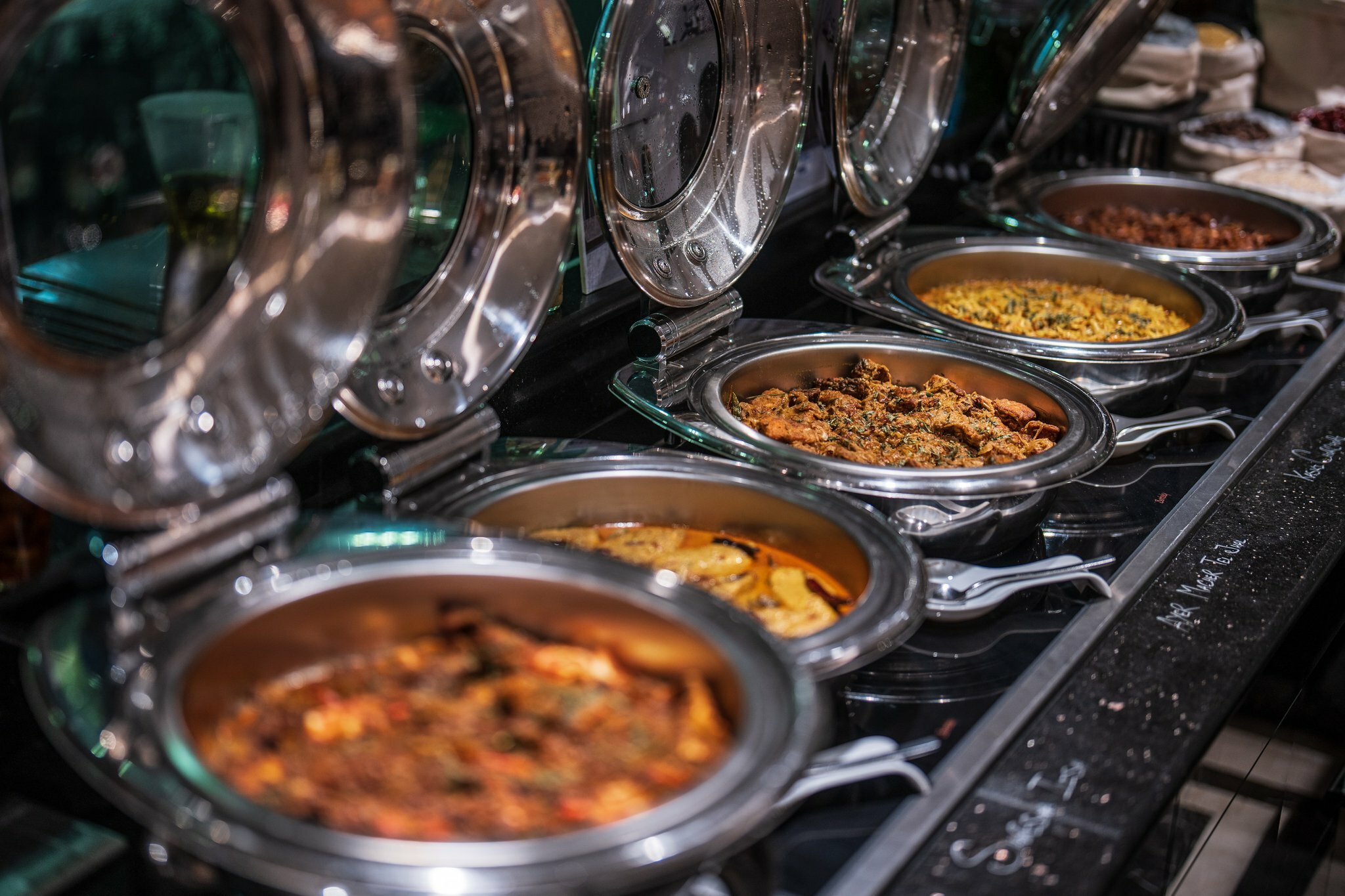 Фото Holiday Inn Dhaka City Centre