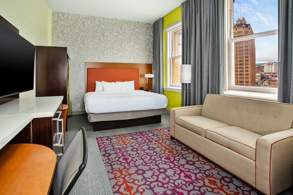 Фото Home2 Suites by Hilton San Antonio Riverwalk, Tx