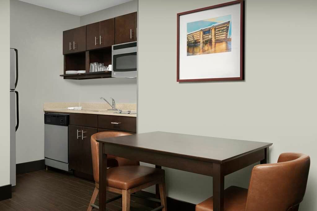 Фото Homewood Suites by Hilton Dallas Downtown, Tx