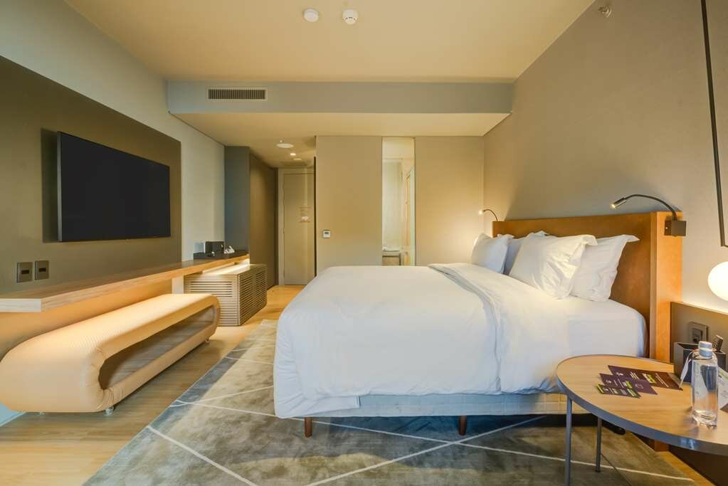 Фото DoubleTree by Hilton Porto Alegre
