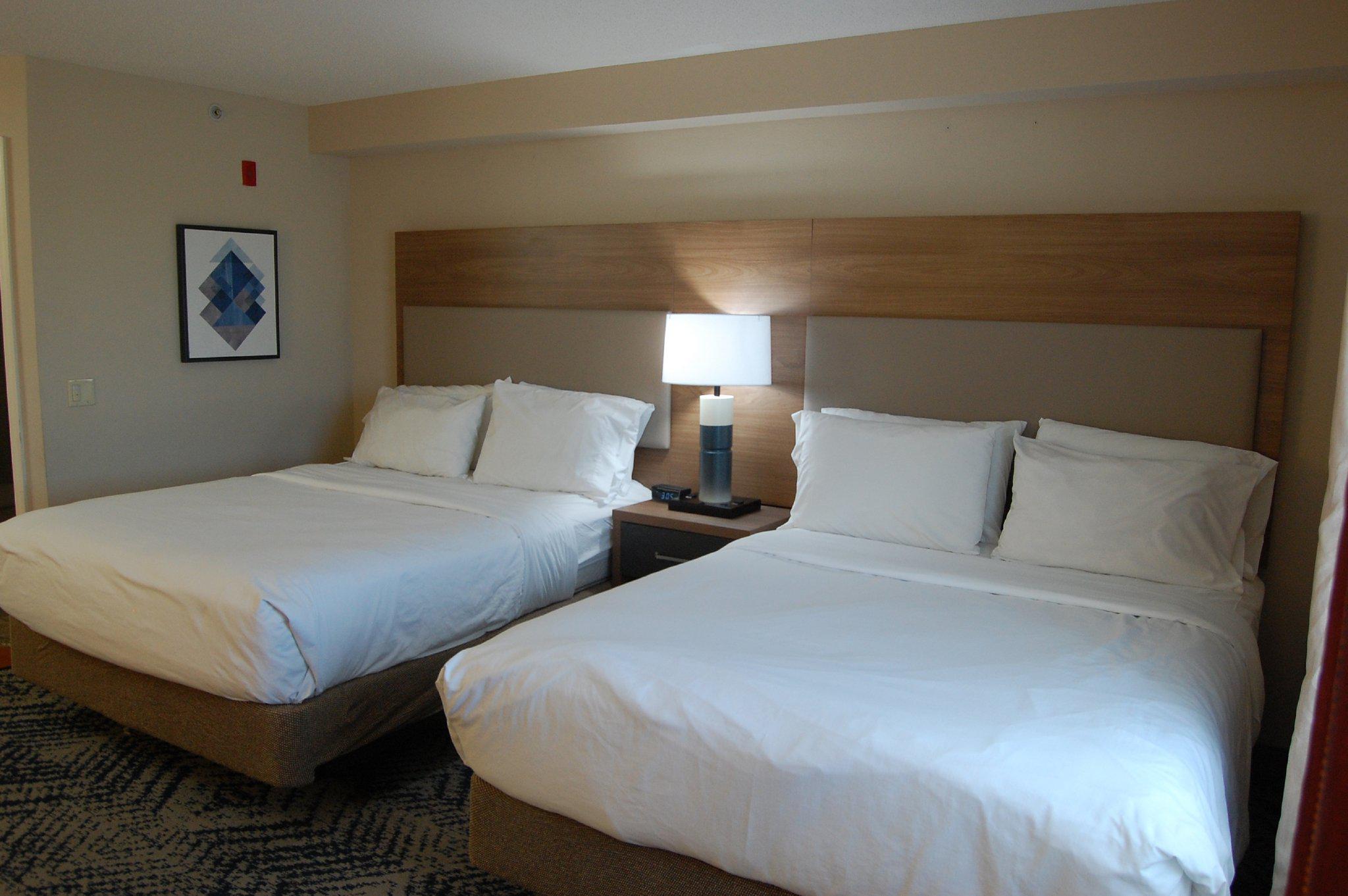 Фото Candlewood Suites Harrisburg, an Ihg Hotel