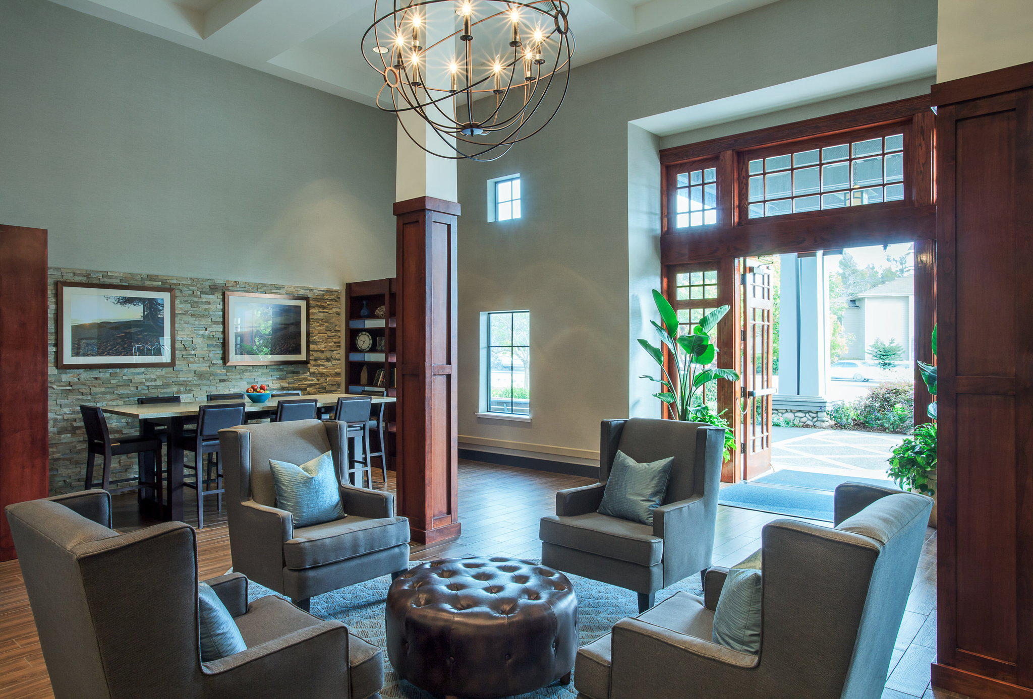 Фото Holiday Inn Express Hotel & Suites Carpinteria, an Ihg Hotel