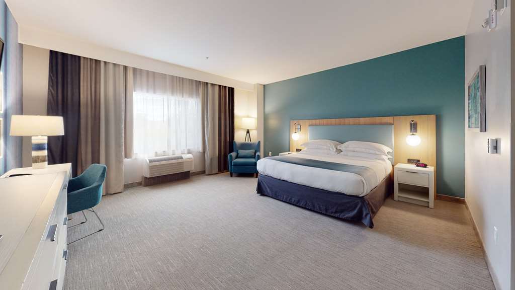 Фото SunCoast Park Hotel Anaheim, Tapestry Collection by Hilton
